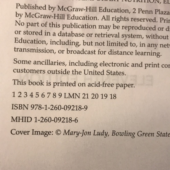 Nutrition text book wardlaw’s contemporary nutrition 11th edition - Picture 5 of 9